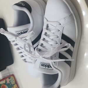 Adidas Women's White and Black Sneakers